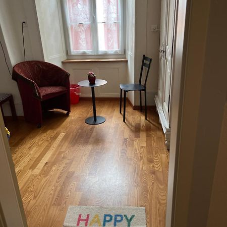 Chambre Papillon Avec Acces Terasse La Neuveville Exteriér fotografie