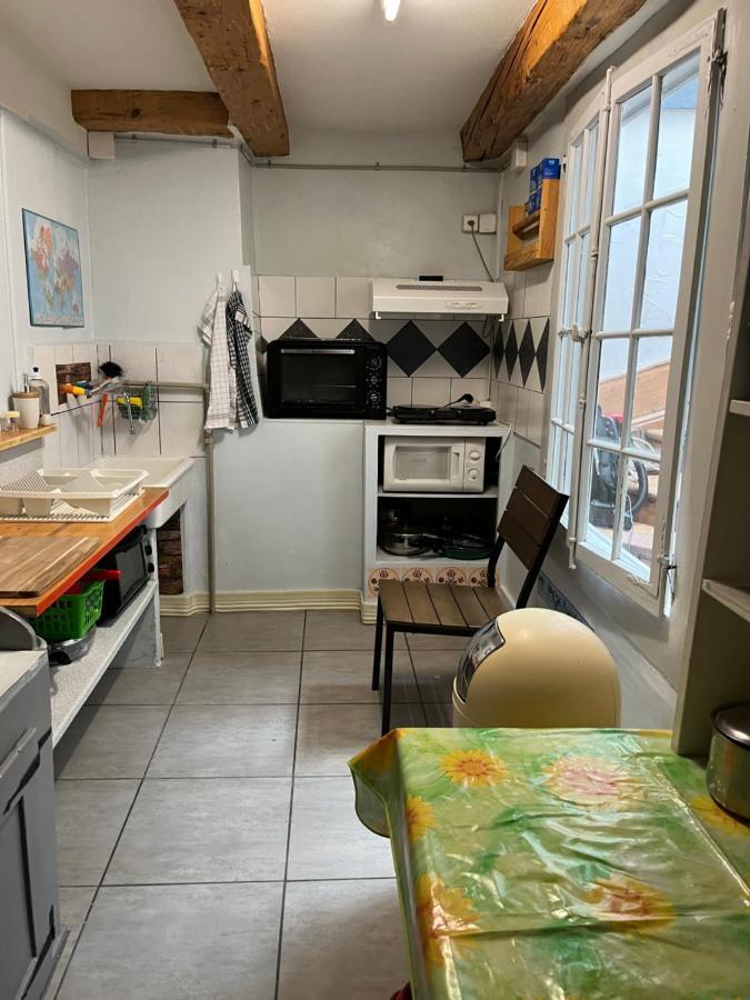 Chambre Papillon Avec Acces Terasse La Neuveville Exteriér fotografie