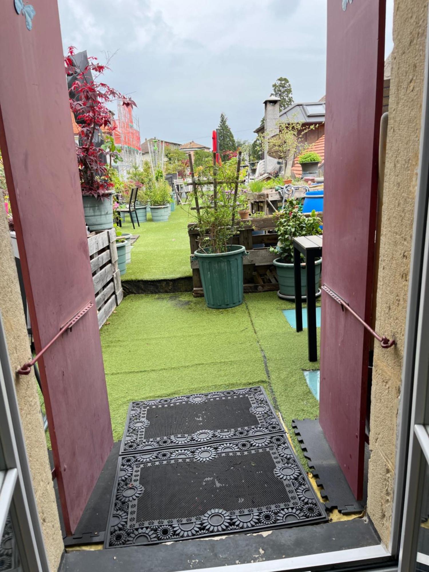 Chambre Papillon Avec Acces Terasse La Neuveville Exteriér fotografie